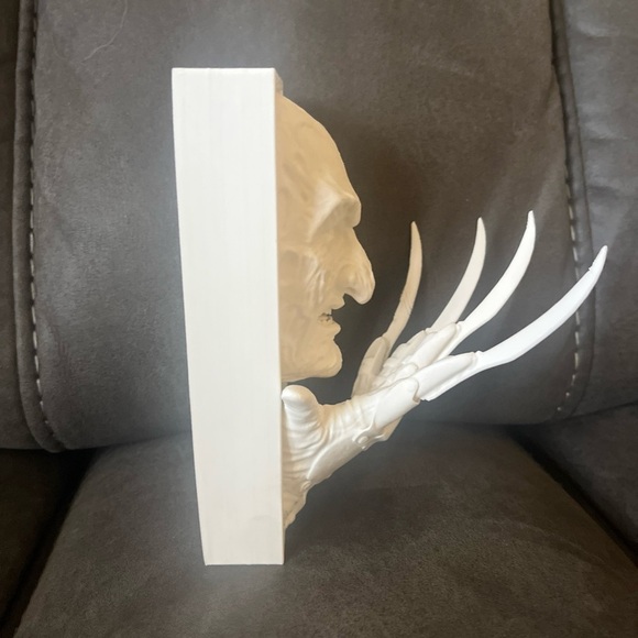 Freddy Krueger Bookend | Nightmare on Elm Street | Horror Decor - Picture 2 of 7